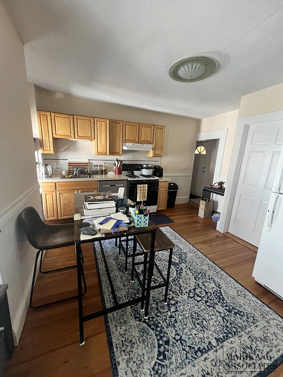 Building Photo - 266 Adams St #2
