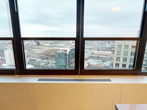 4th image of 1142 S Michigan Ave #2412