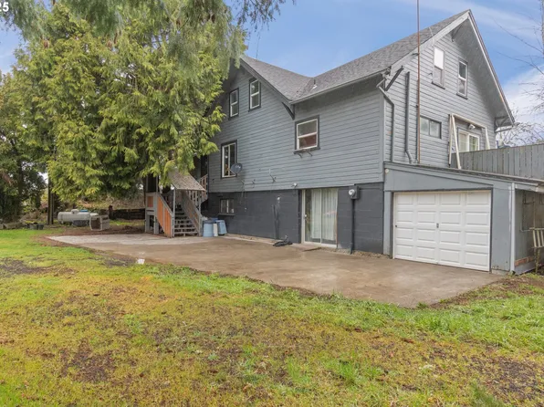 12294 Marshland Rd, Clatskanie, OR 97016