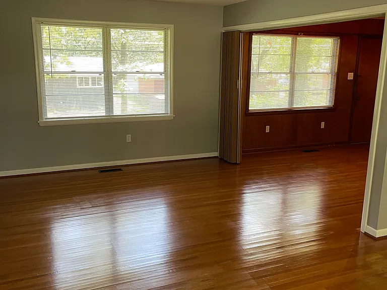 4506 Rosemont Dr — Photo 14