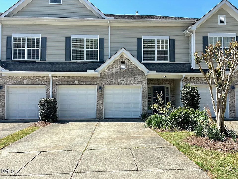 1st image of 606 Bartlett Cir