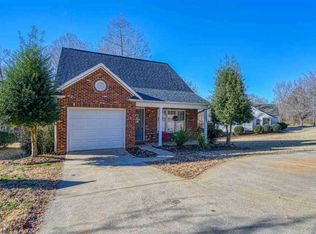 204 Cotton Creek Dr, Spartanburg, SC 29302