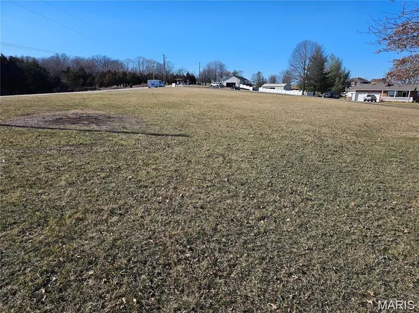 18320 Garden Rd, Sainte Genevieve, MO 63670