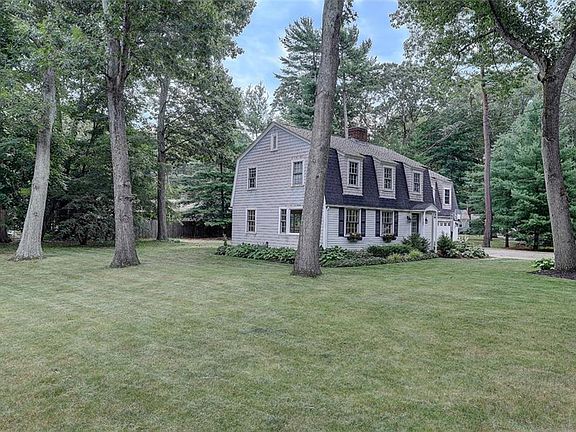 3rd image of 16 Greenwood Ave