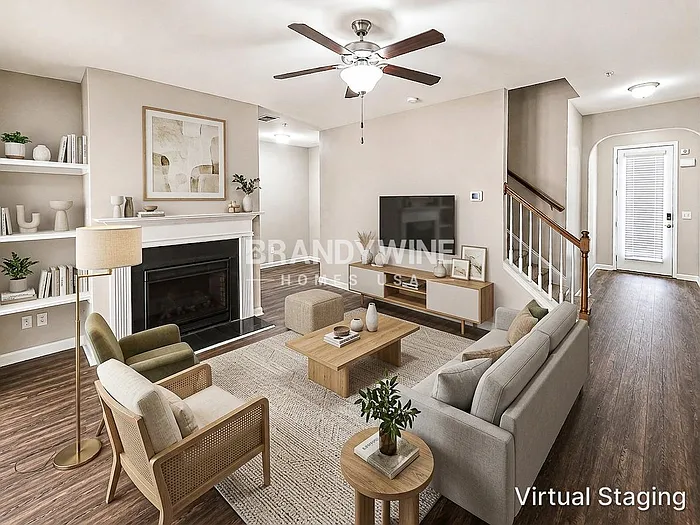 3 bed, 2.5 bath, 1929 sqft, $2,340 — Photo 3