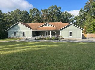 11081 Shannon Hill Rd, Louisa, VA 23093