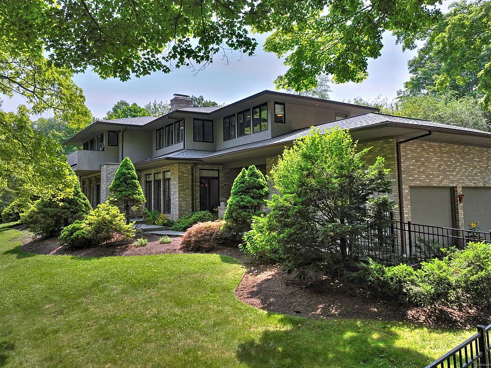 34 Canoe Brook Rd, Trumbull, CT 06611 MLS 24028218 Zillow