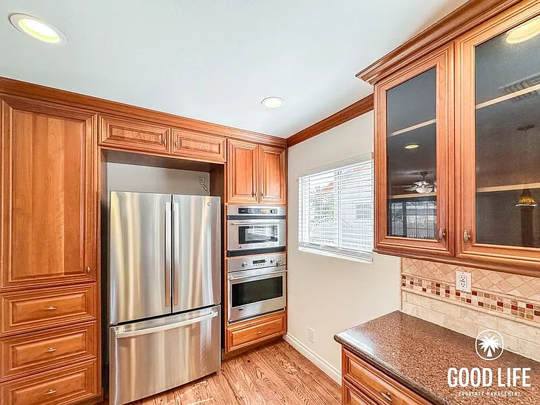 1776 W Chateau Ave — Photo 4