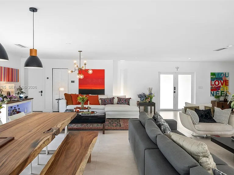 8535 SW 100th Ave — Photo 10