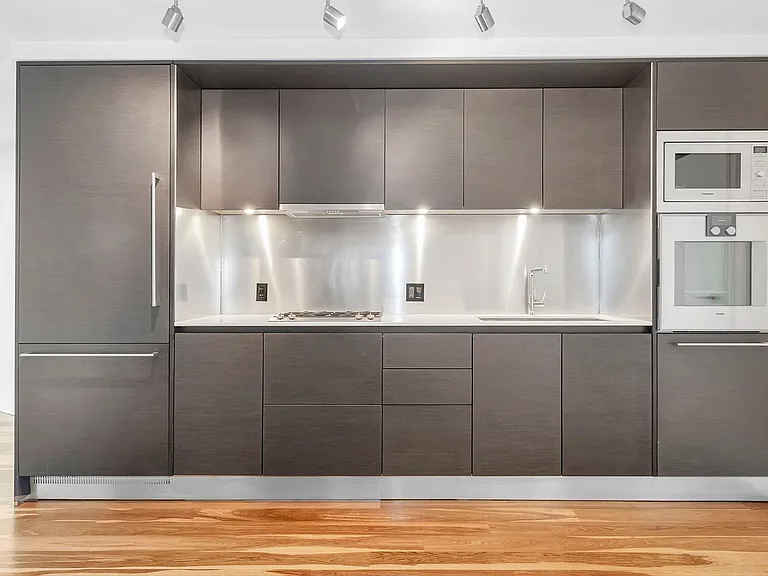 1151 Georgia St W #2703 — Photo 2