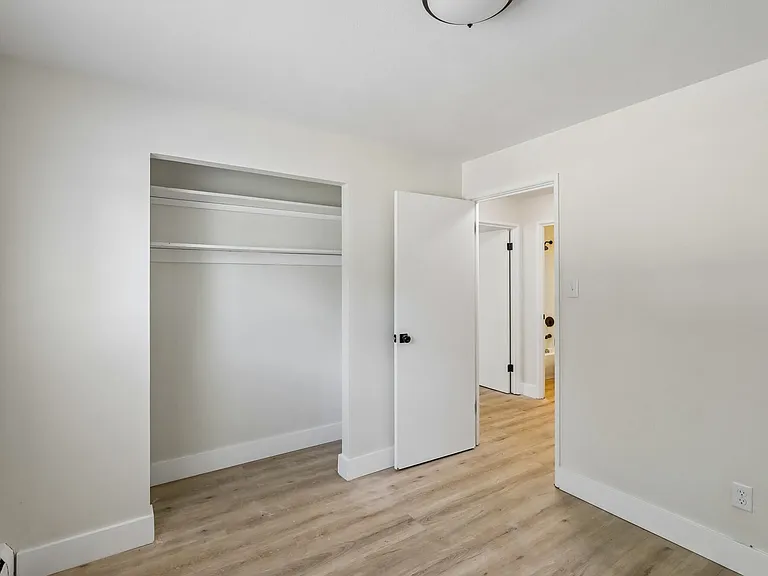 Clearpointe Woods — Photo 19