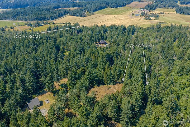 2nd image of 678 Swan Road