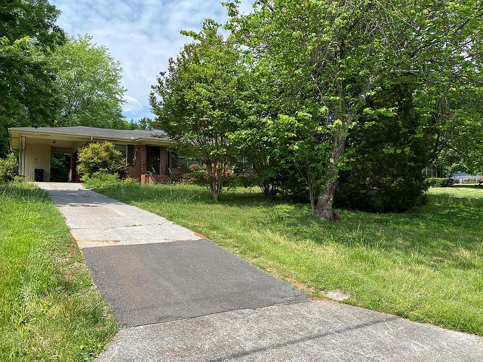 1st image of 908 Rockdale Dr