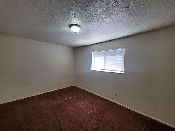 5th image of 1388 Ashment Ave APT 4