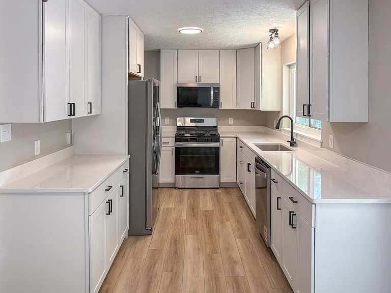 3455 E Bethel Ln — Photo 8
