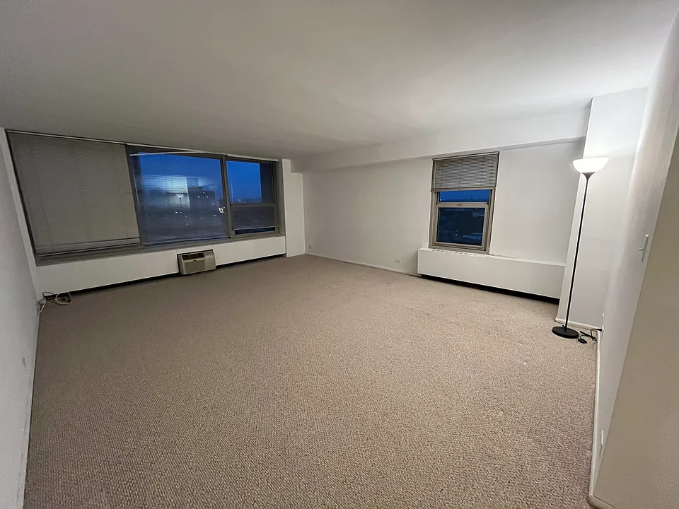 3600 N Lake Shore Dr #1525