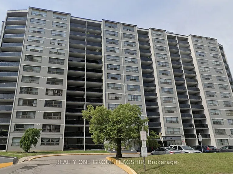 10 Tobermory Dr #904 — Photo 1
