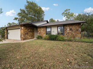 1705 N 21st St S, Broken Arrow, OK 74012