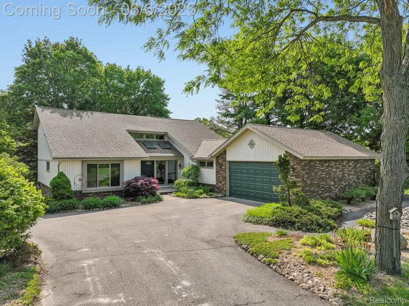 3601 Reese Rd, Ortonville, MI 48462