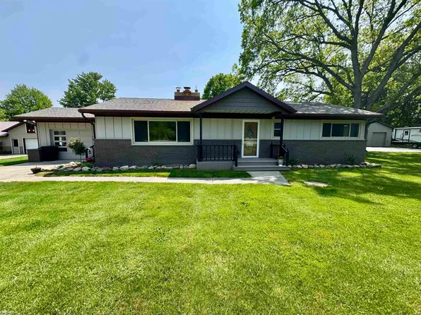11965 Yale Rd, Yale, MI 48097