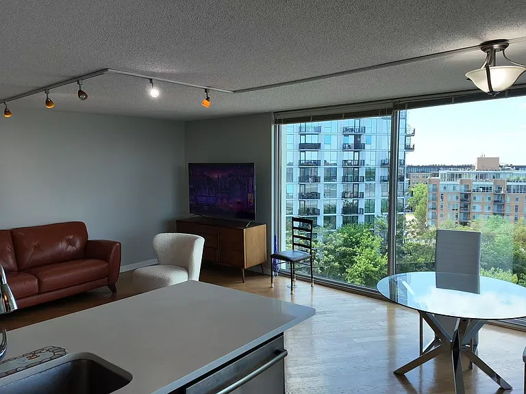 1720 N Maple St #1040 — Photo 16