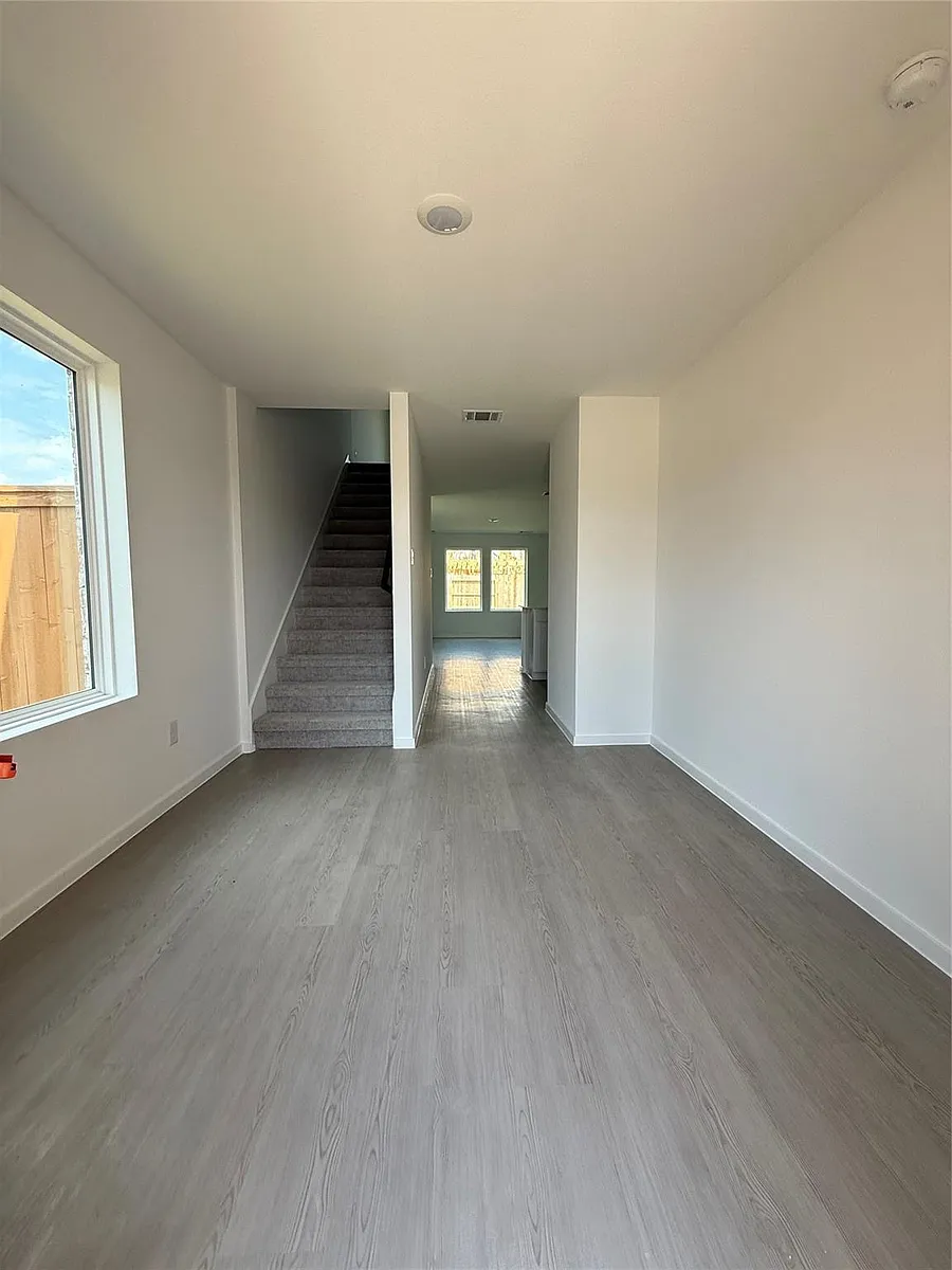 Building Photo - 3061 Fantasy Terrace Dr