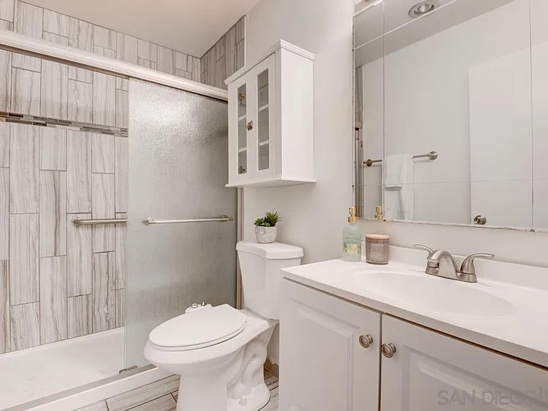 5710 Baltimore Dr #441 — Photo 17
