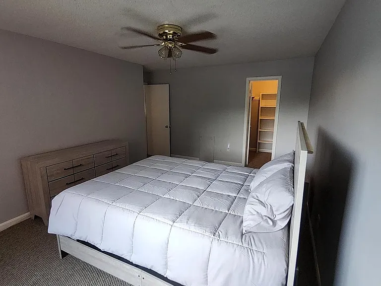 3825 Hamilton St #C-204 — Photo 10