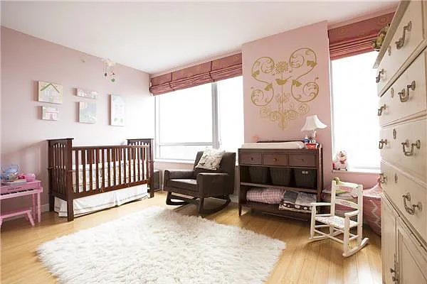 Sold by R New York | media 1