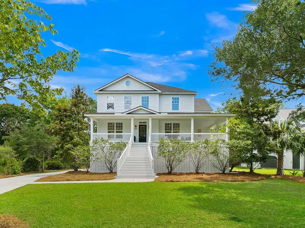 3738 Saint Ellens Dr, Mount Pleasant, SC 29466