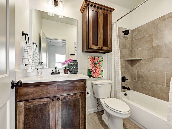 4th image of 9100 SW 41st St