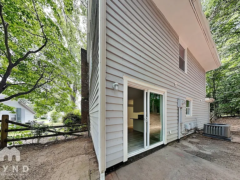 5424 Two Moons Dr — Photo 16