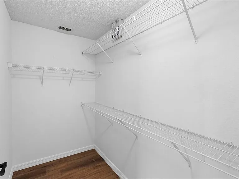 846 Grand Hughey Ct — Photo 22