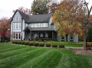 10355 Grubbs Rd, Wexford, PA 15090