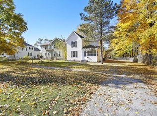 740 N Waterloo Ave, Jackson, MI 49202