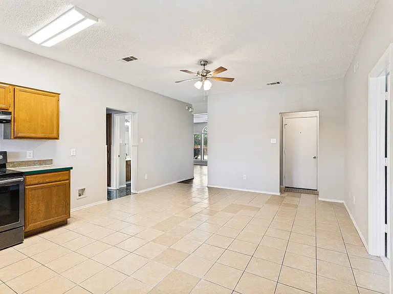 6124 Nelson Ter — Photo 4