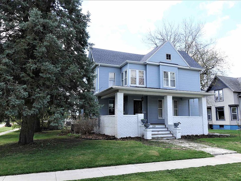 1st image of 1284 E Brooks St