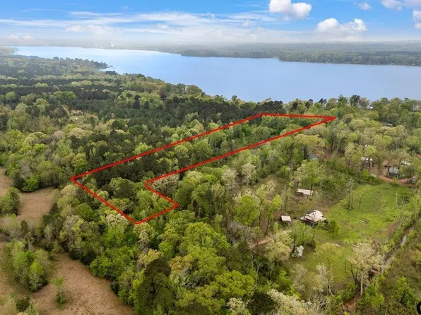 16201 County Road 4260d, Henderson, TX 75654