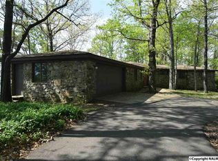 1878 Cardessa Ln, Grant, AL 35747