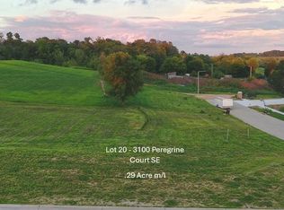 3100 Peregrine Ct SE, Cedar Rapids, IA 52403