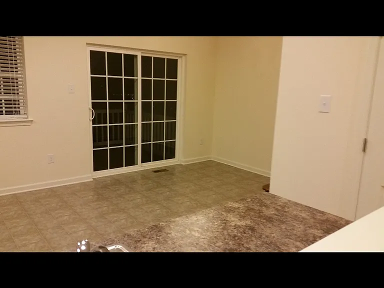 135 Mercer Ct — Photo 5