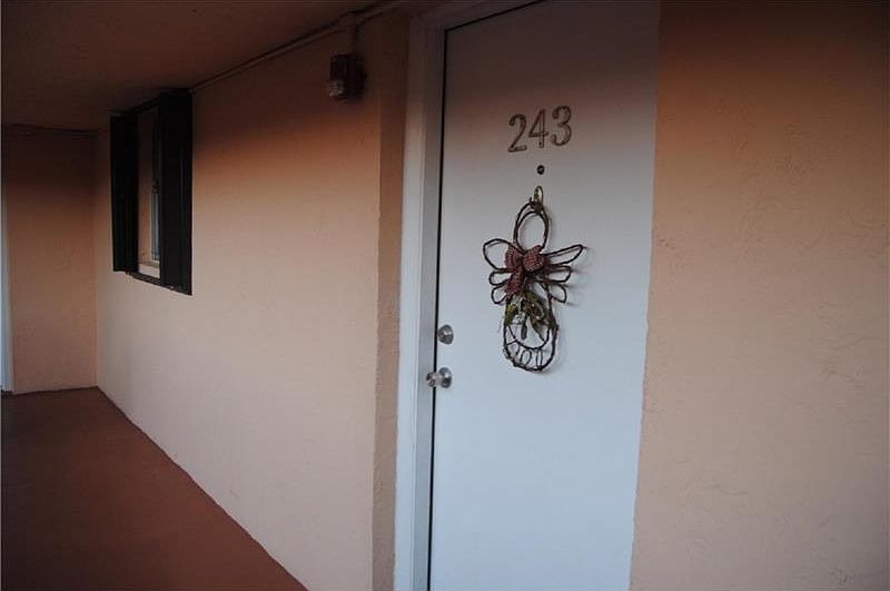 1st image of 10401 SW 108th Ave #243