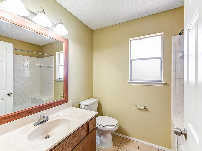 24206 Landing Way Dr — Photo 14