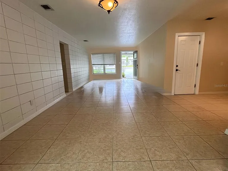 1640 Orange Ave — Photo 15