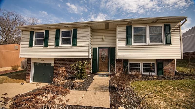 1st image of 3053 Amy Dr