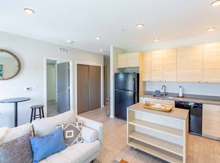 601 E Vine St #1-230, Des Moines, IA 50309