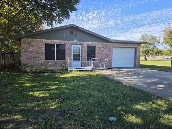 114 Meeker Rd, Kerrville, TX 78028
