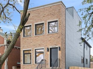 2522 W Huron St, Chicago, IL 60612