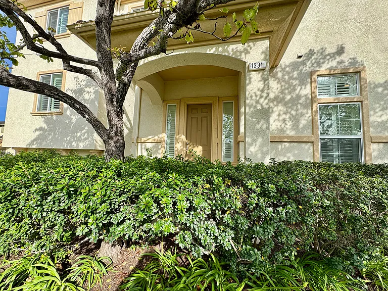 1331 Bayside Cir — Photo 4