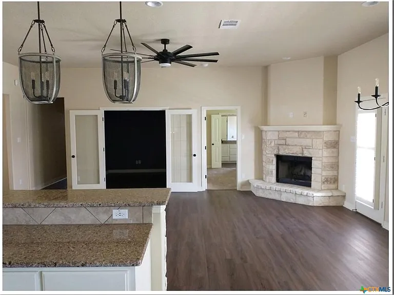 3601 Loma Gaile Ln — Photo 7